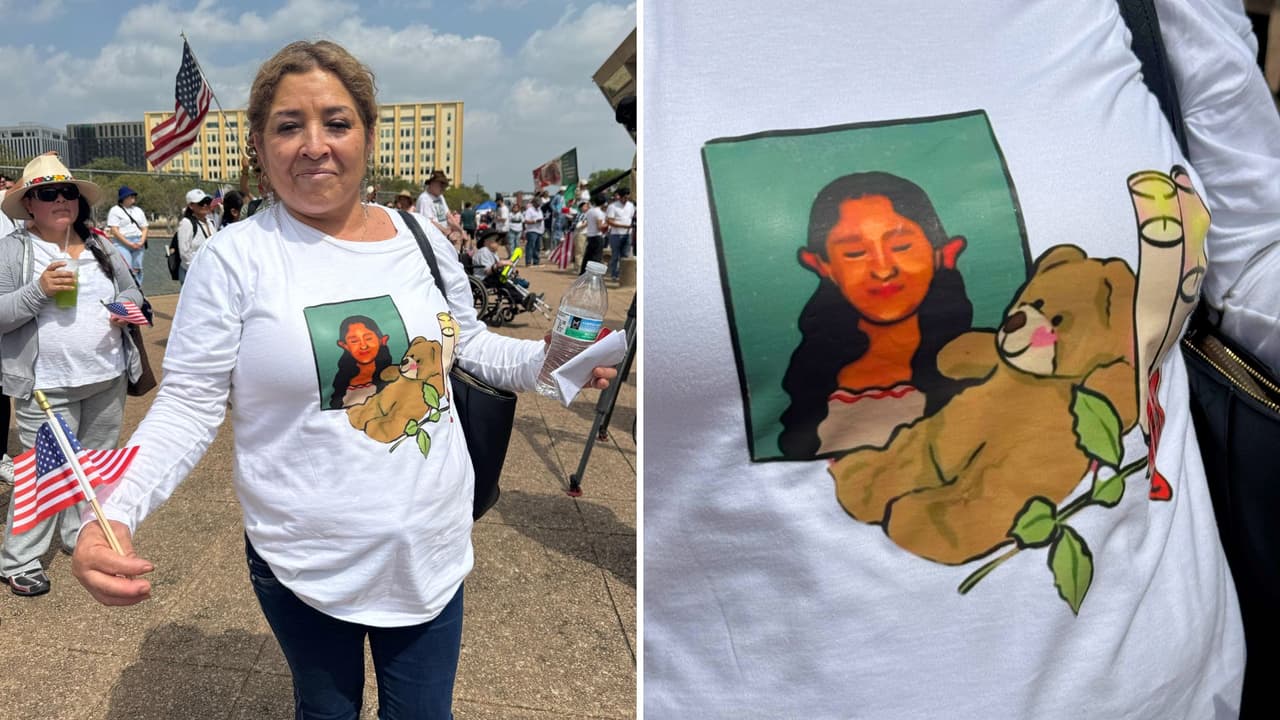 Uno de los temas centrales de la marcha fue visibilizar
<a href="https://www.univision.com/local/dallas-kuvn/muerte-jocelynn-rojo-madre-amenaza-deportacion-escuela-de-texas" target="_blank">el caso de Jocelynn Rojo Carranza, una niña de 11 años de Gainesville que se quitó la vida tras sufrir acoso escolar</a>, agravado por el miedo a que sus padres fueran deportados. En la imagen vemos a su abuela que participó en la protesta.