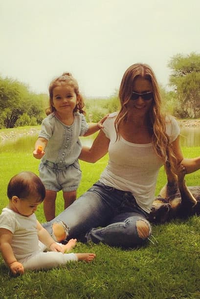 Erin y Regina se llevan increíble. Lola adora ver cómo han crecido sus nenas.