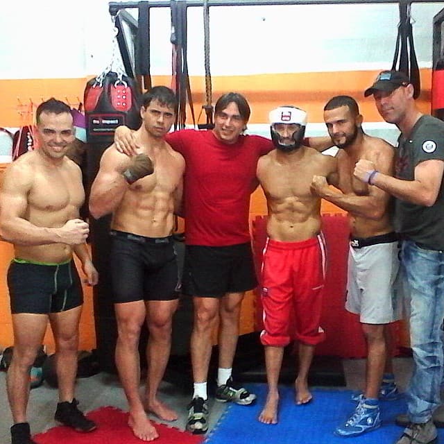 Además, es un excelente amigo y un padre de diez.