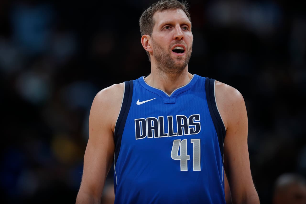 Dirk Nowitzki habló fuerte tras las acusaciones de acoso sexual dentro de los Mavericks.