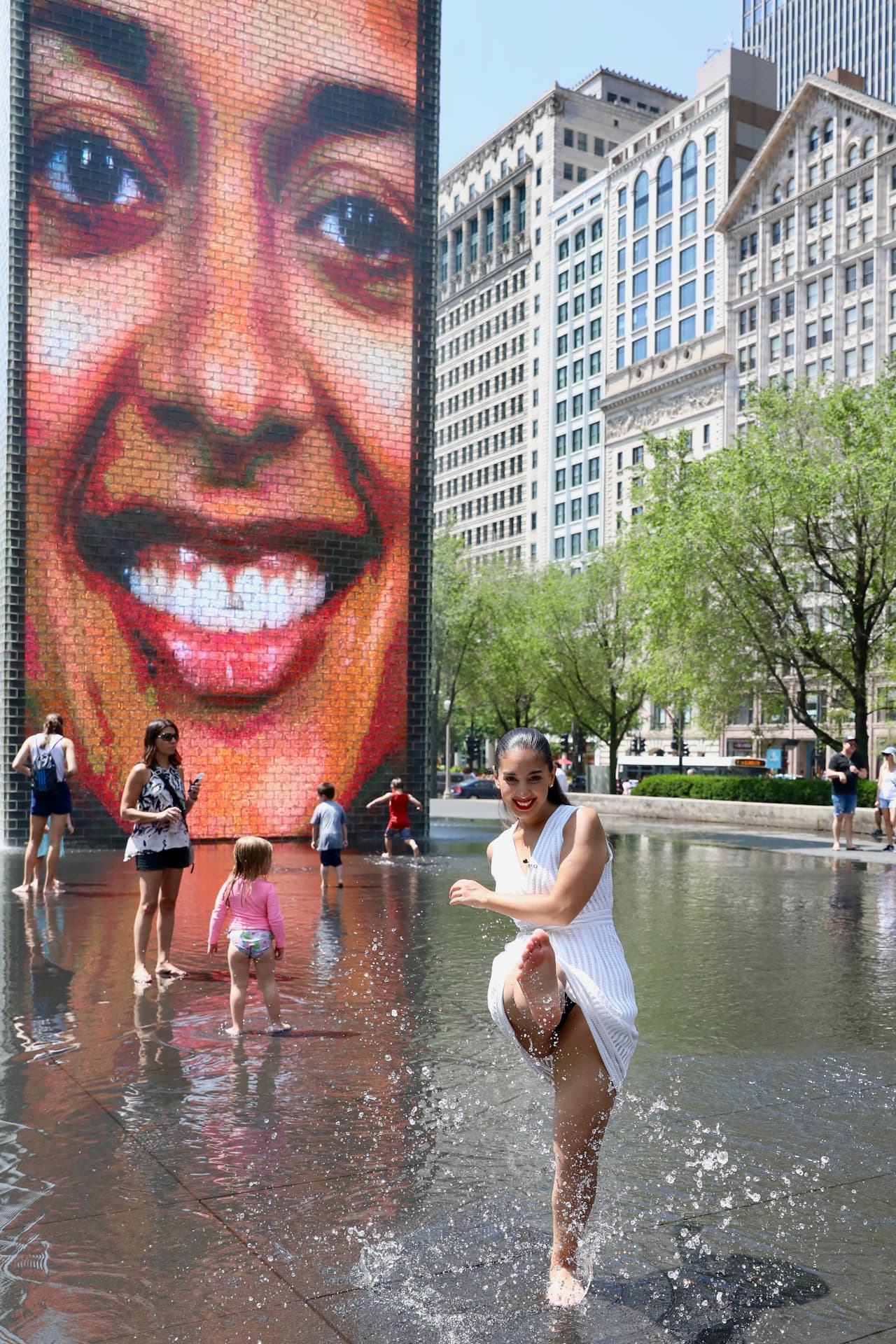 Y checar algunos de los lugares más populares y visitados por chicos y grandes.