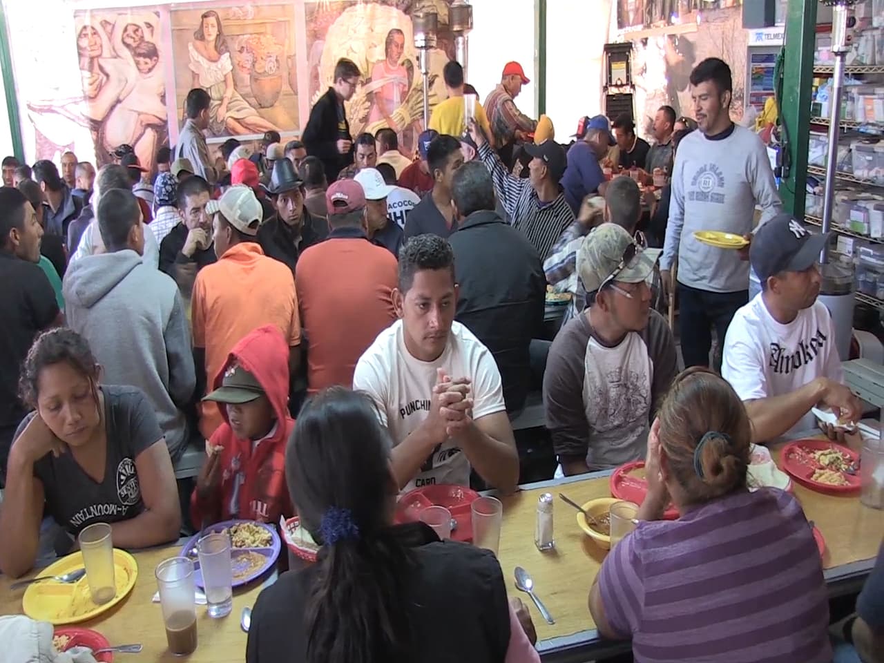 Informe revela errores en deportaciones de posibles solicitantes de asilo