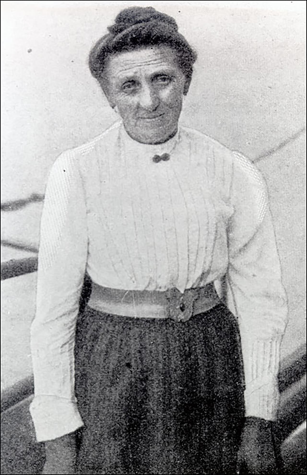 Durante 3 décadas Katerine Walker fue guardián del faro Robbins Reef en Staten Island. Se dice que salvó la vida de decenas de navegantes que pasaban por el muy transitado canal comercial entre Staten Island y Bayonne, Nueva Jersey.