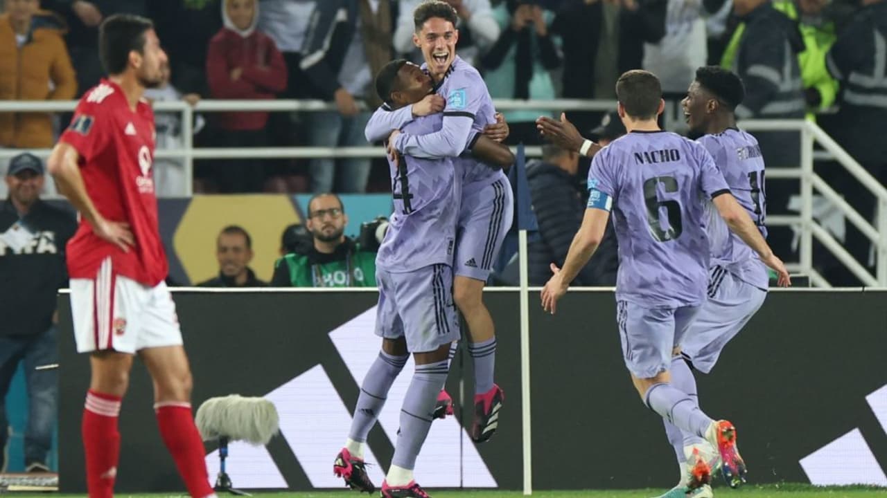 Exjugador del Real Madrid se viste de héroe y salva a pareja de ahogarse