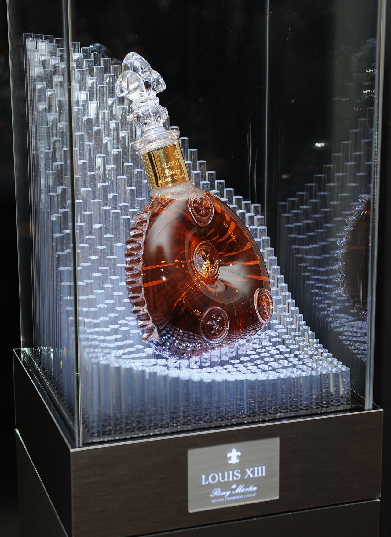 Le alcanzaría para 162 botellas de este cotizado alcohol.