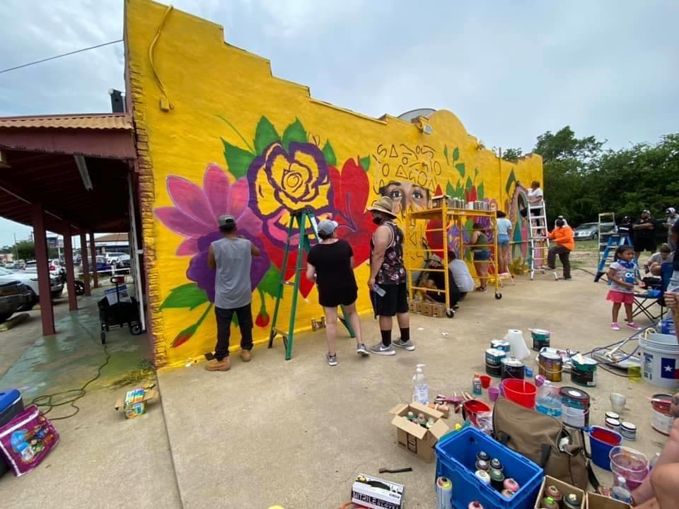 En otras ciudades como Houston también se han pintado murales en memoria de Vanessa Guillen.
<br>