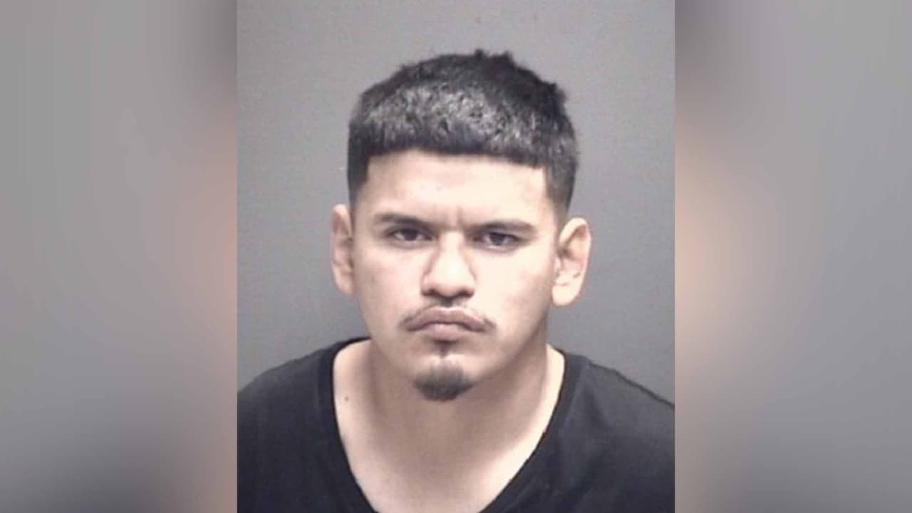 René Casiano-Ramirez, 26 años, enfrenta cargos por DUI