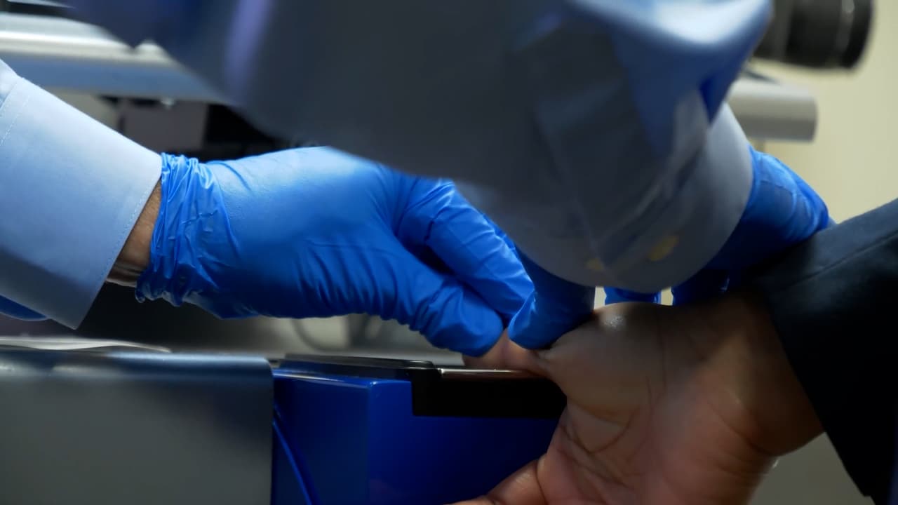 En un minuto: Corte rechaza revocar el 'parole' humanitario a más de 530,000 inmigrantes