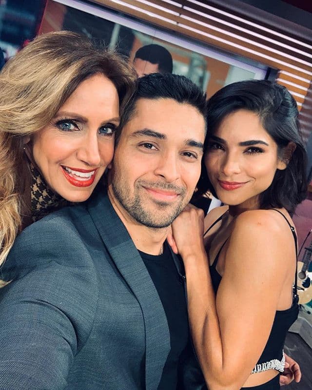 Más tarde, publicó esta fotografía para agradecer el cariño: "Un abrazo muy grande a mis amigas @liliestefan y @alejandraespinoza. Siempre es lindo compartir con ustedes... y gracias al equipo de @elgordoylaflaca, siempre me siento súper apoyado y bienvenido".