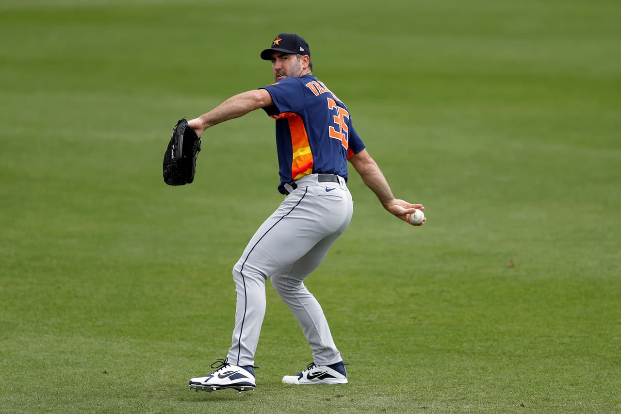 Justin Verlander vuelve al montículo después de su operación
