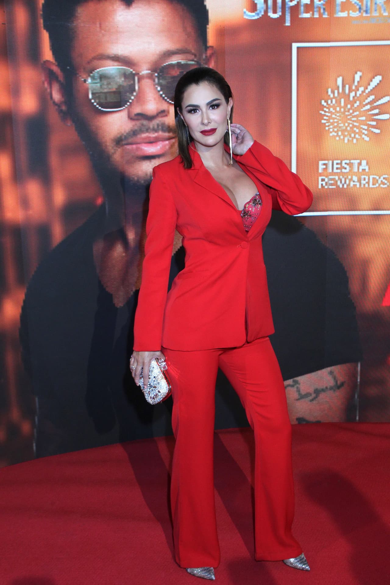 Ante el cambio de imagen que han tenido tanto Ninel Conde como Lis Vega, Niurka reveló tener material que prueba un antes y un después de ambas famosas.