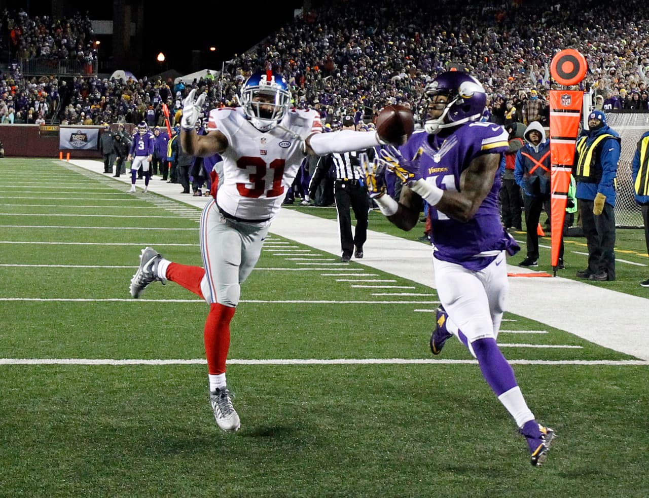 Minnesota aplasta a los Giants y clasifica