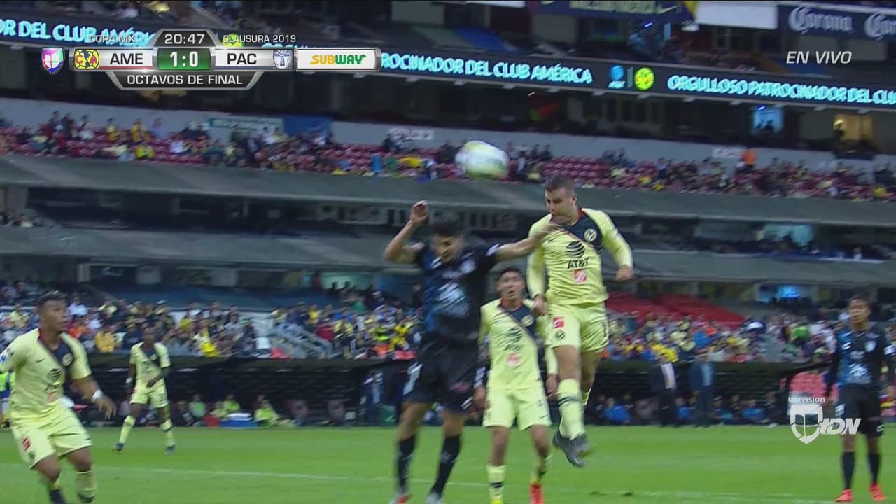 Poema de Benedetti convertido en gol y América abre el marcador