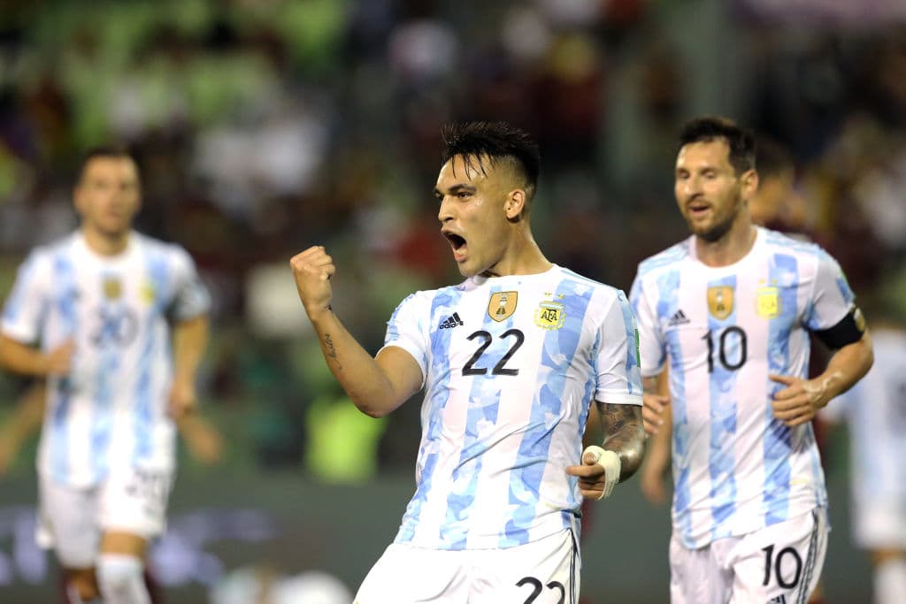 Las anotaciones de Lautaro Martínez, Joaquin Correa y Ángel Correa, Argentina gole 1-3 a Venezuela de visita.