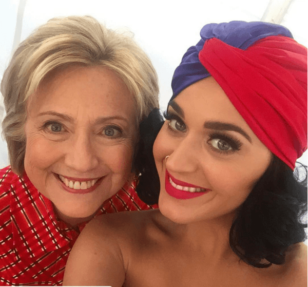 Esta imagen se la tomaron en Ohio antes de su discurso.