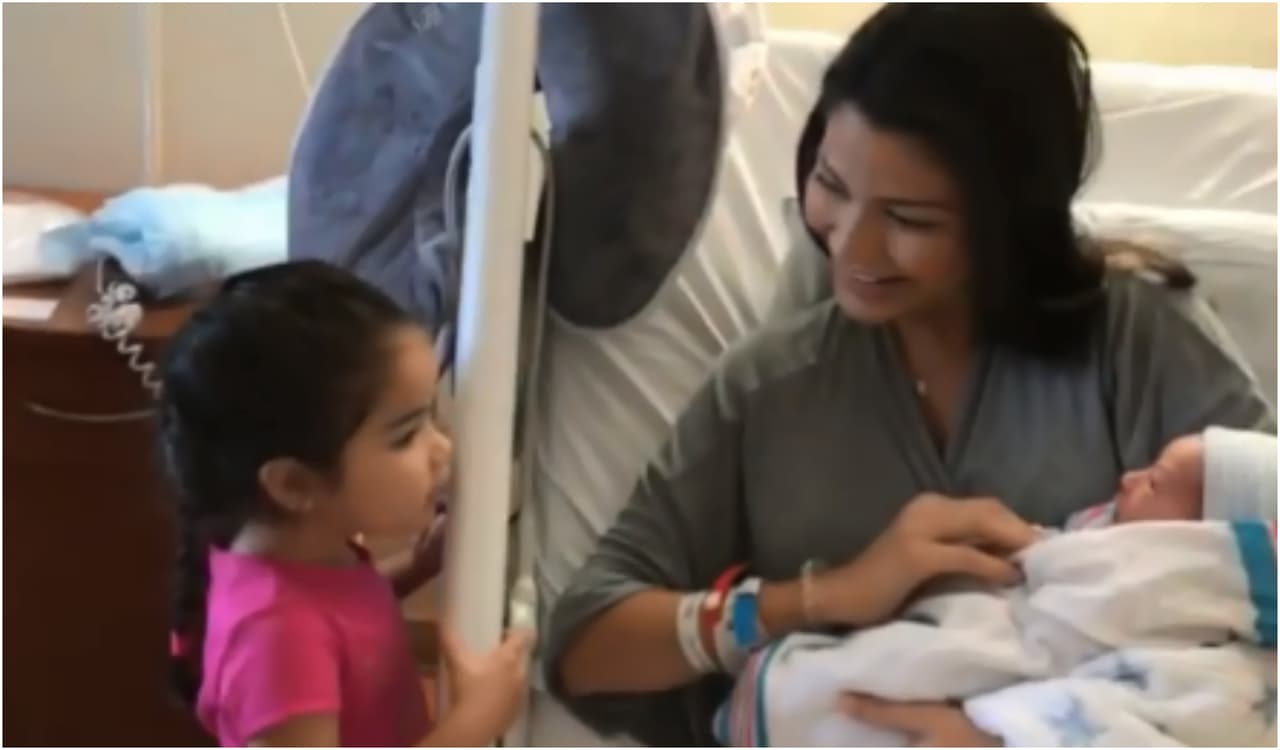 Esta es la primera vez en que los hermanos Martínez Gámez estuvieron frente a frente. Ana Patricia captó este instante en un video.