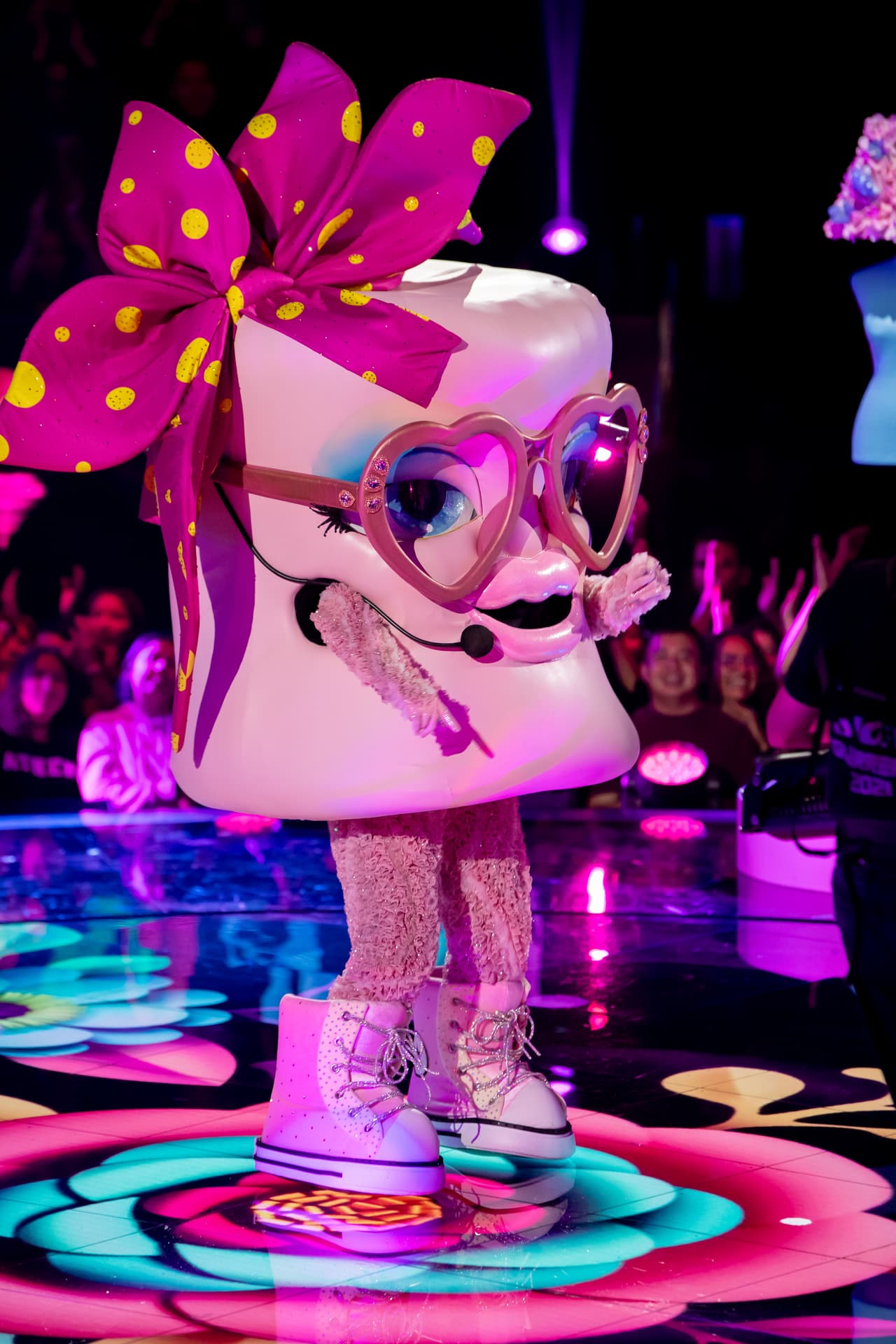 La ternura de Bombona llegó con el tema ‘Flowers’.