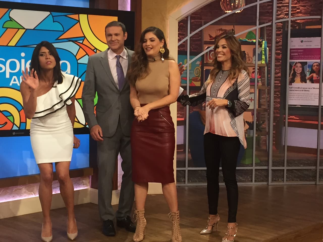 Nos vamos a quedar con la duda, ¿qué le habrá preparado Chiqui de sorpresa a Jorge Ramos?