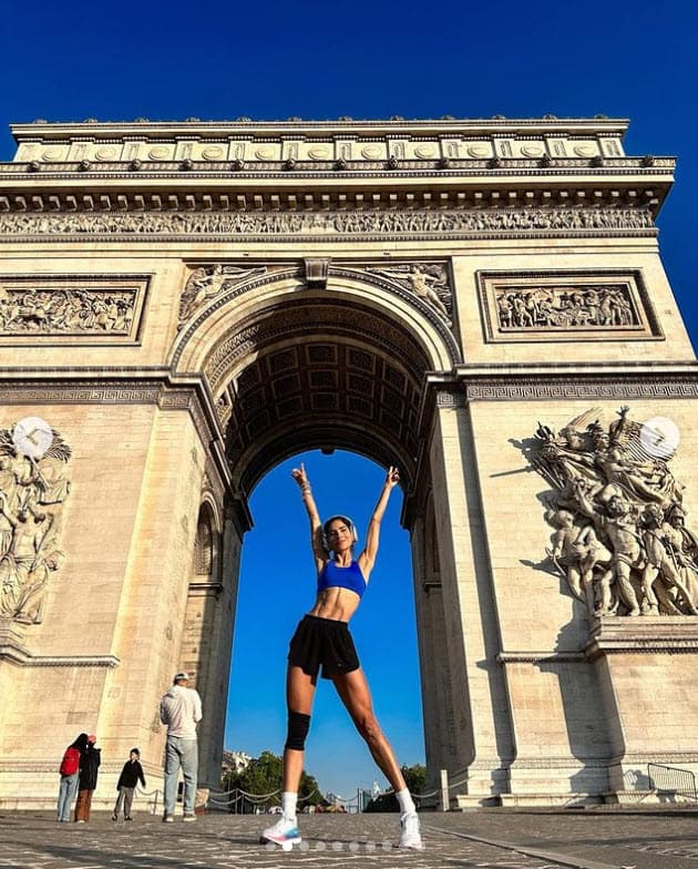 "En verdad, 
<b>estoy muy bien de salud, </b>gracias a Dios. Hago ejercicio, como saludable y este es mi resultado", explicó sobre el régimen que la hace tener su actual figura. 
<br>