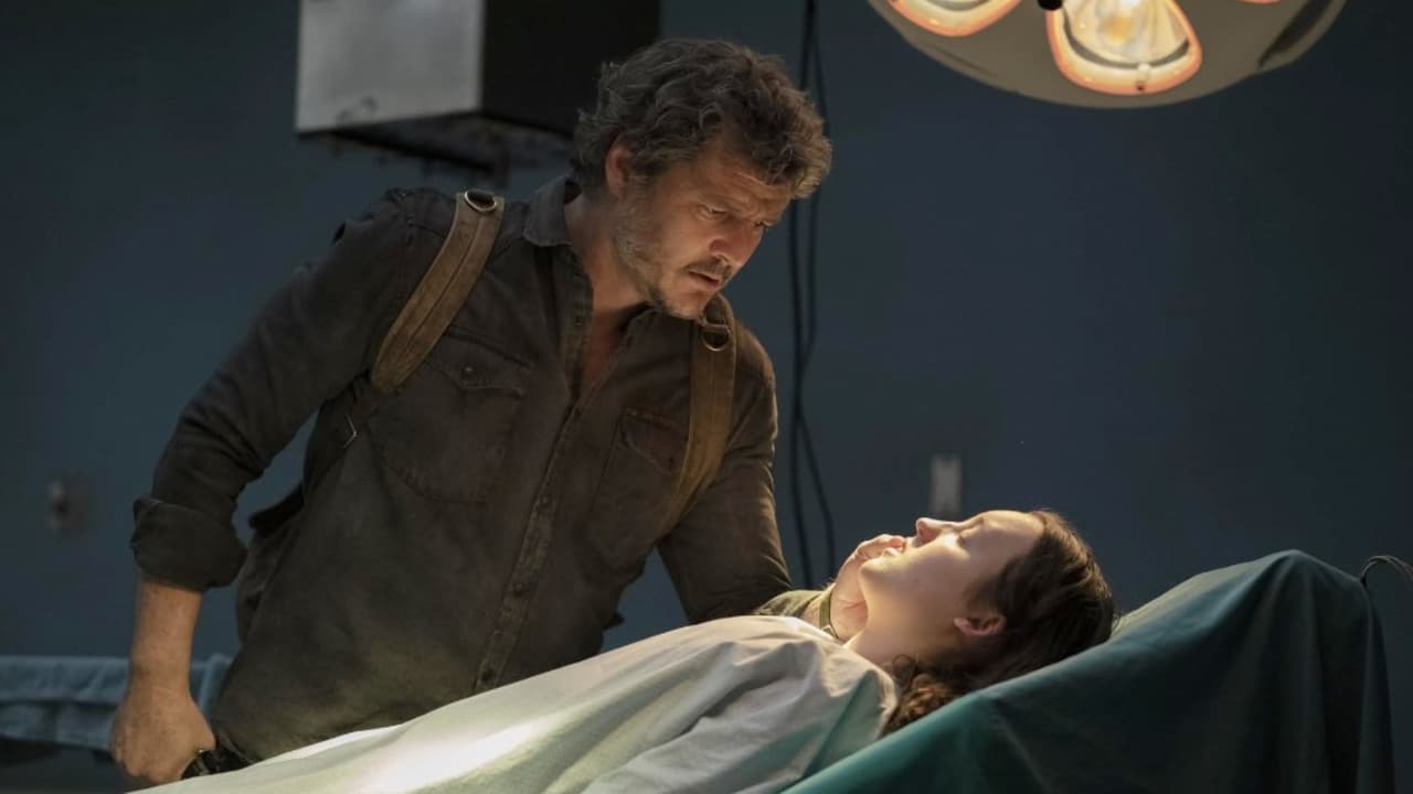 En la serie de ‘The Last of Us’ se revela que Ellie fue mordida y pasó semanas en observación con el grupo de rebeldes llamado Fireflies.