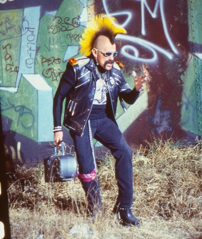 Uno de sus personajes más recordados dentro del cine mexicano es el de 'Tránsito Pérez', mismo que representó en la película 'El mil usos' en 1981. Entre sus personajes televisivos, estuvo 'El Flanagan', que dio a conocer en su programa '¿Qué nos pasa?' (1985).