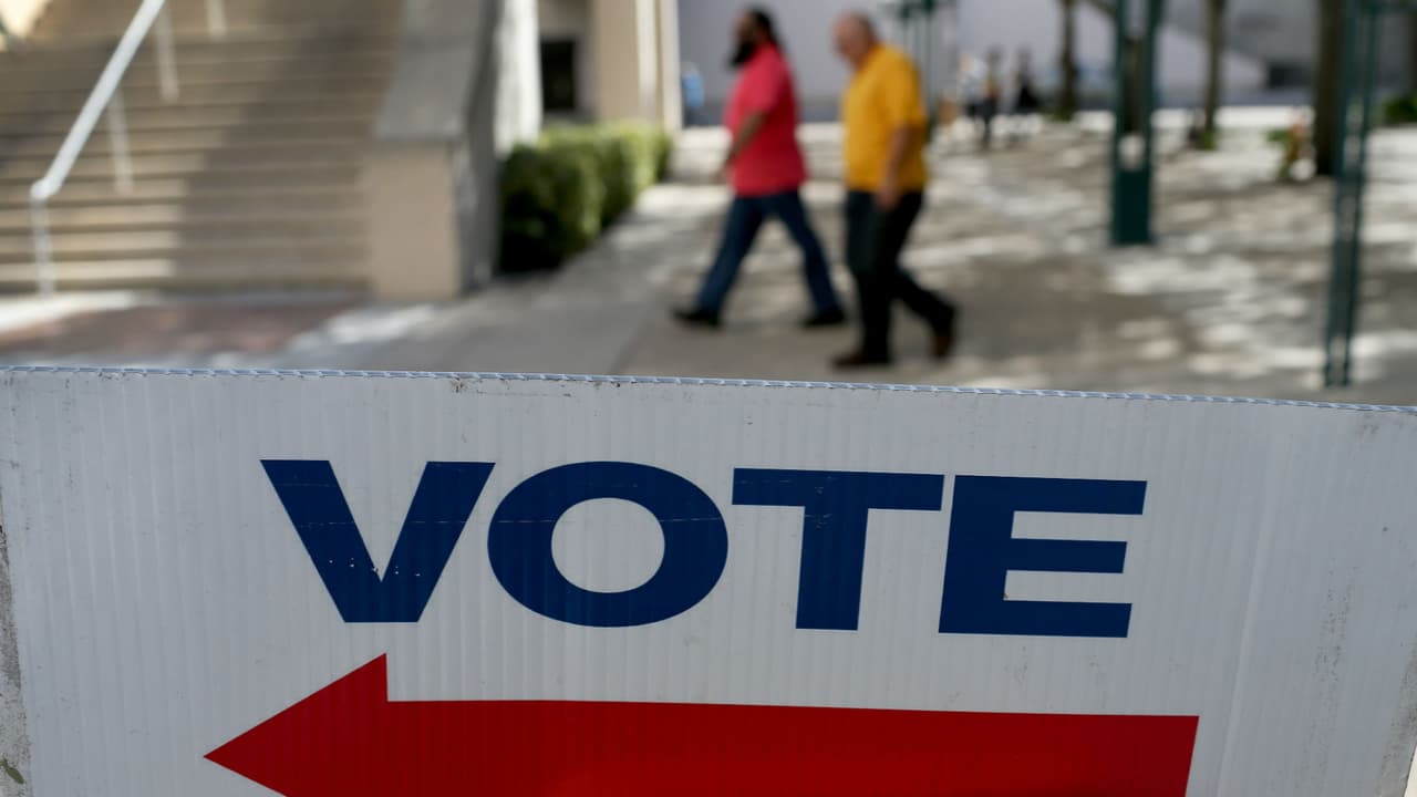 Cuatro ciudades del sur de Florida eligen a sus autoridades municipales