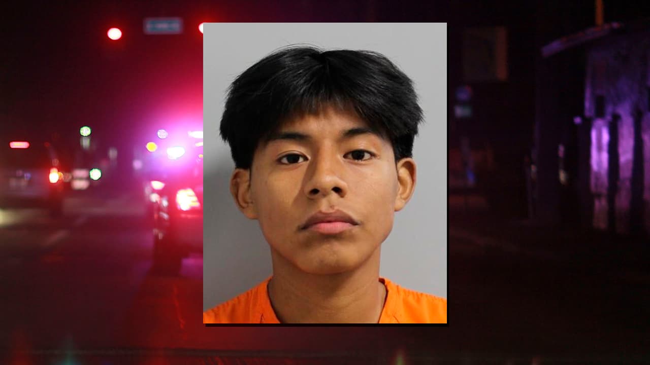 Réplica de arma provoca cierre de escuela y arresto de joven en Lakeland