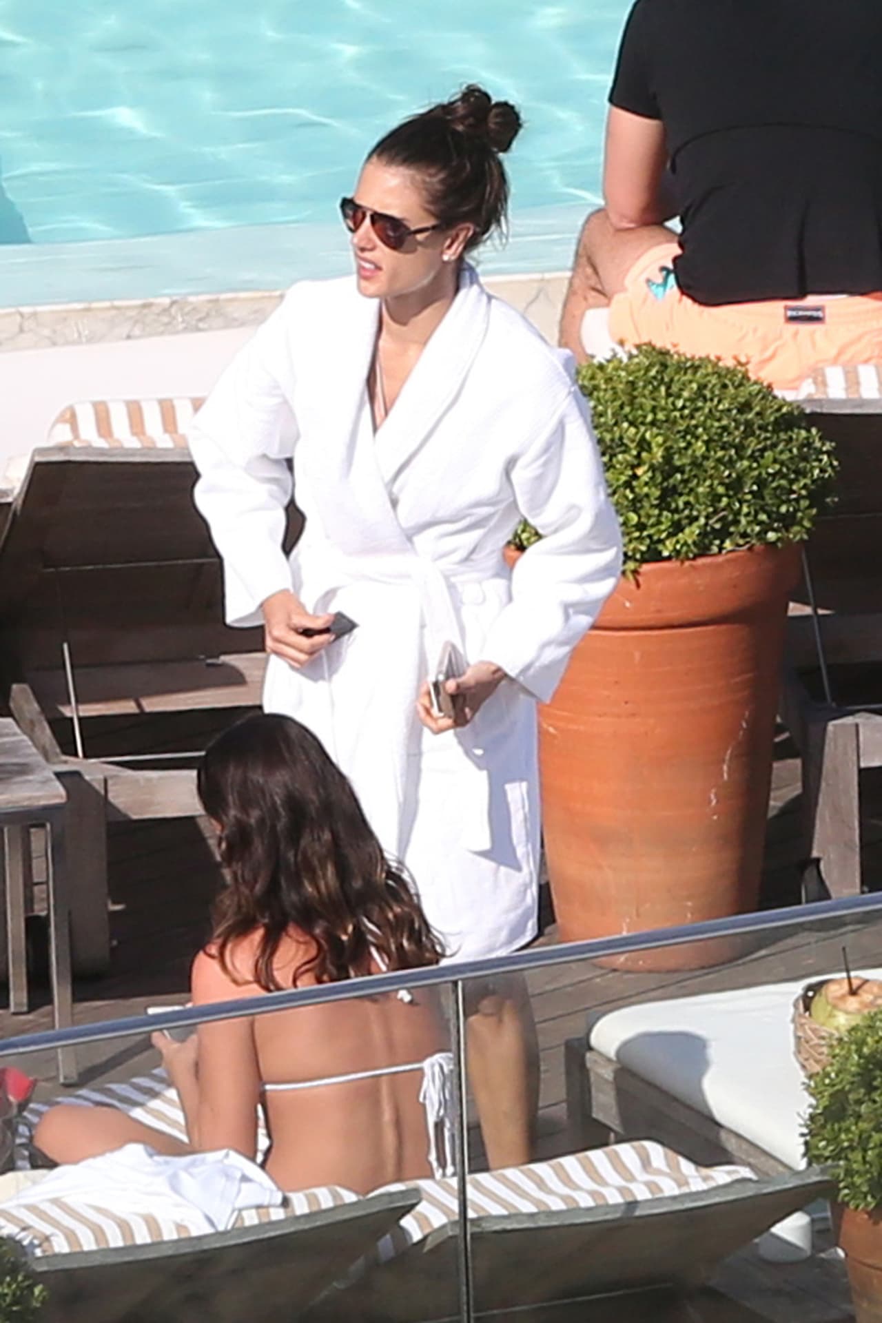 Esta no es la primera vez que el angelito de Victoria's Secret deleita la pupila de chicos y grandes.