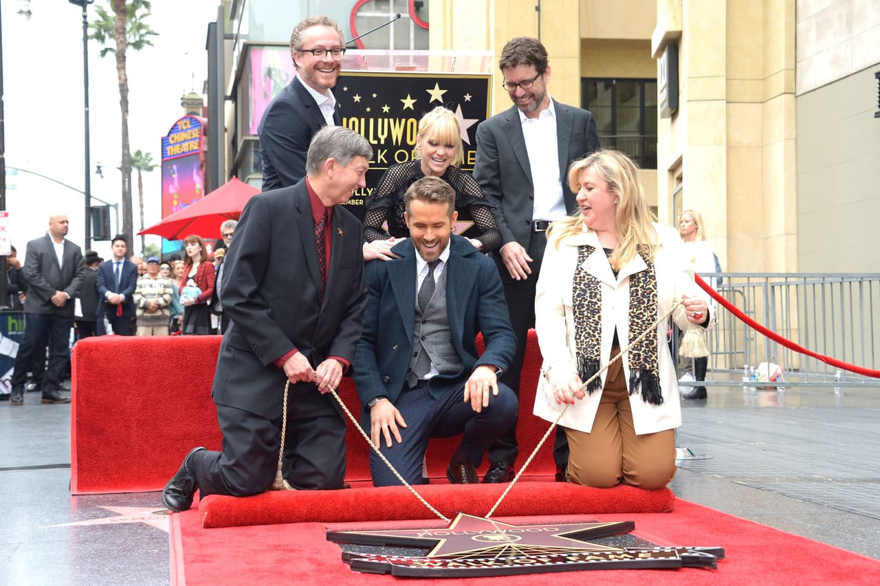 La mamá y los hermanos de Ryan estuvieron presentes durante la develación.