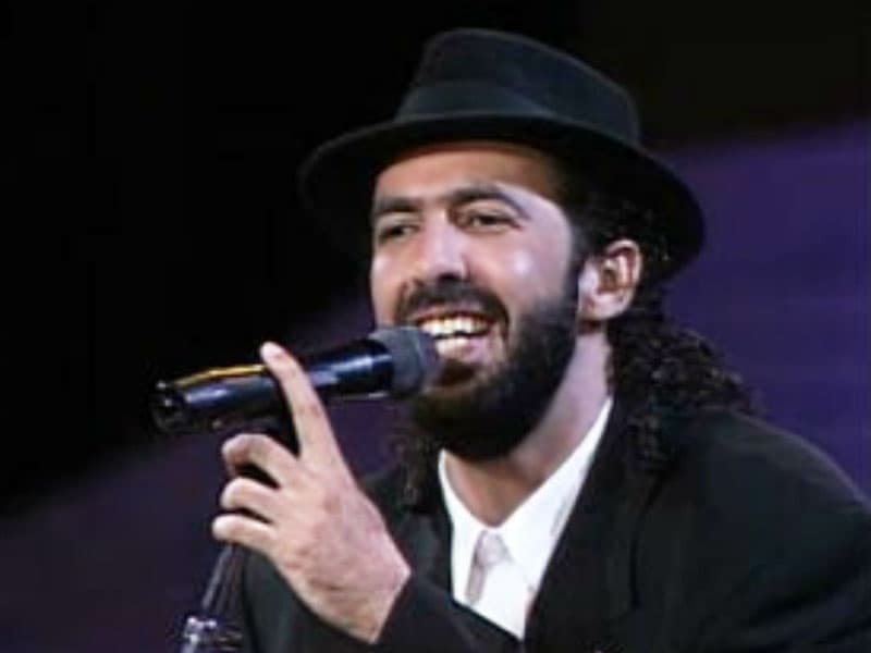 En 1991, Juan Luis Guerra cantó el éxito 'La bilirrubina' y ganó los premios a la Canción tropical salsa del año, Video del año y Grupo tropical salsa del año.