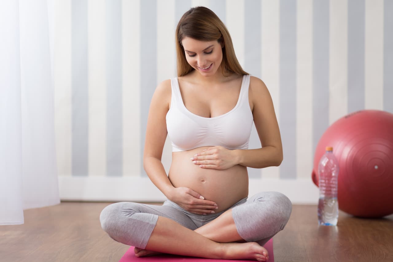 En cuanto al porqué, los investigadores siguen analizando. Hasta el momento su hipótesis radica en el aumento en los niveles del estrógeno al estar embarazada.