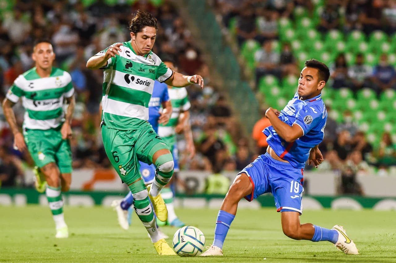 Santos fue contundente y goleó a Cruz Azul que sigue sin enocntrar la regularidad en el Apertura 2022.