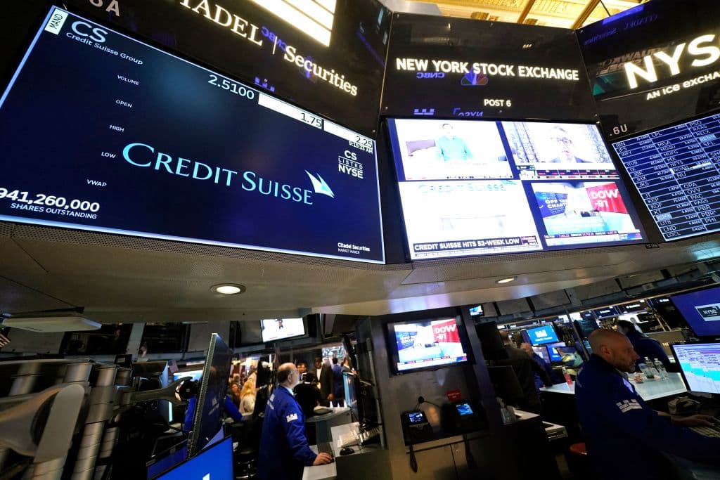Credit Suisse busca dar tranquilidad a los mercados anunciando un préstamo de más de $50,000 millones del banco central suizo