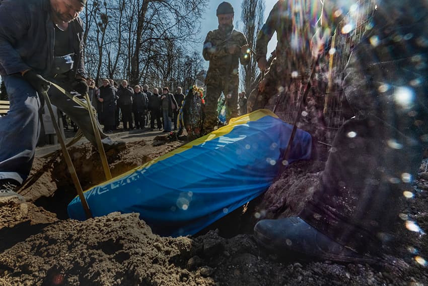 Estuvo en Siria y ahora en Ucrania: este periodista explica cómo Putin sigue la 'estrategia siria' de bombardeos, asesinatos y secuestros