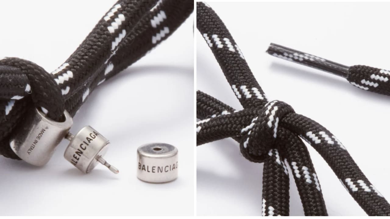 Detalles de los aretes de cordones de zapatos que diseñó Balenciaga