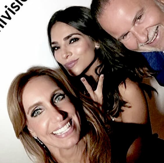 En el estreno de Alejandra la de Tijuana con Alejandra Espinosa y Raúl de Molina.