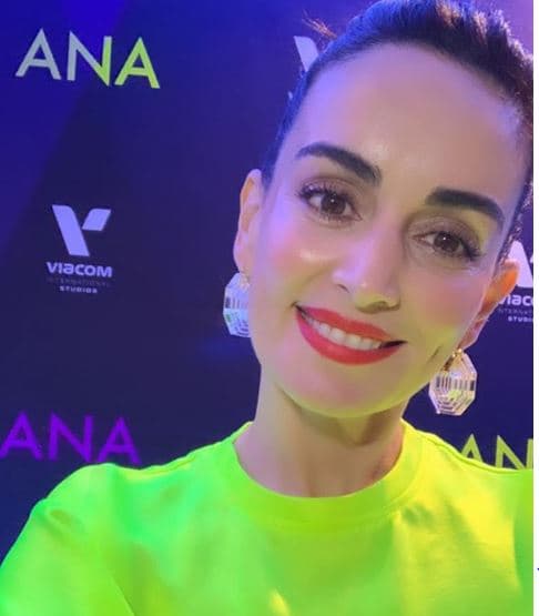 Pero Ana dejó claro que su comentario estaba dirigido a la serenidad con la que percibió a Yalitza Aparicio al posar junto a grandes personalidades del cine.