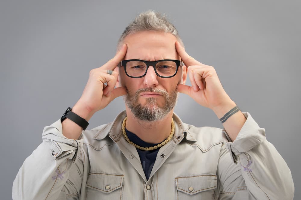 También se ha debatido la conexión especial que tienen los gemelos, incluso aquellos que fueron separados al nacer y jamás se conocieron, encontrando en unos casos que estudiaron lo mismo y se casaron con personas del mismo nombre. ¿Coincidencias?