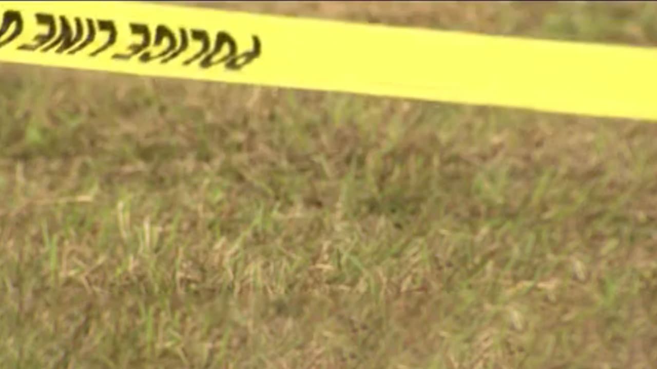 Reportan el hallazgo de un cuerpo en un arroyo al sureste de Houston