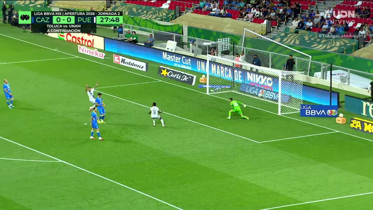 ¡GOL!  anota para Puebla. Fernando Monárrez