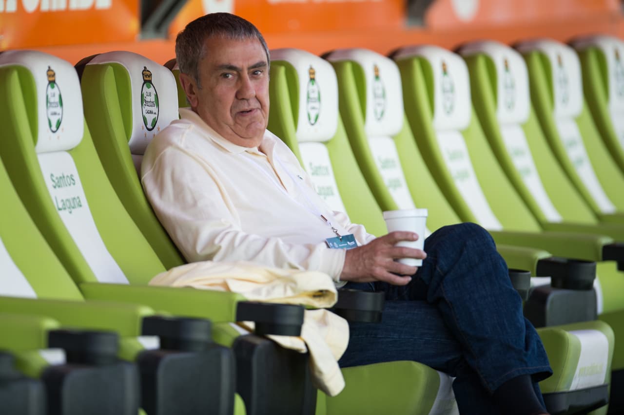 Alejandro Rodríguez: ''Alan Pulido es el urgido''