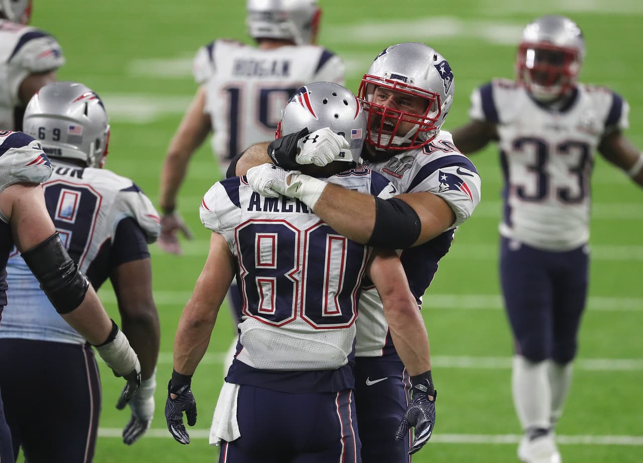 Con la anotación de Amendola tras pase de Brady se apretó el partido con el segundo touchdown de los Patriots y quedan prácticamente a uno de los Falcons.