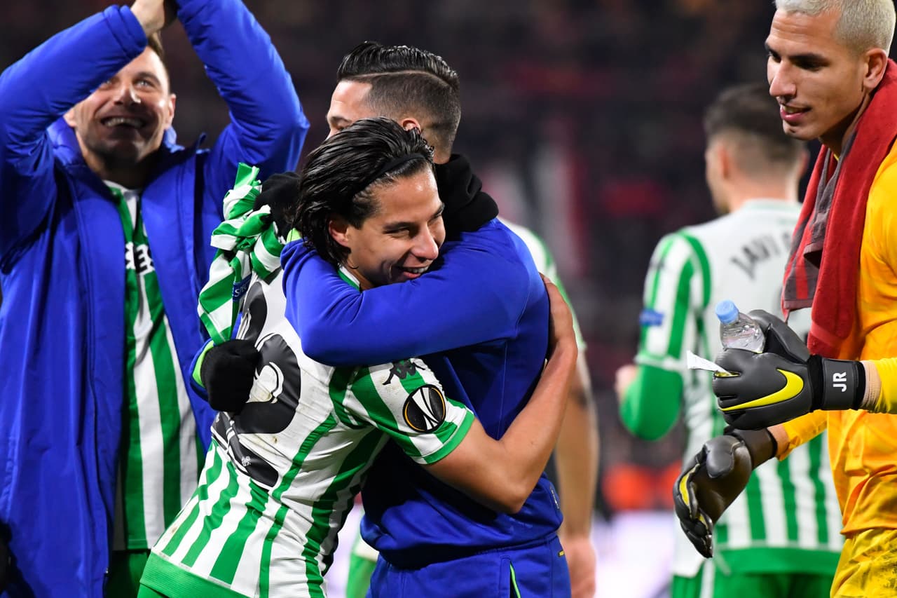 Para Diego Lainez, la liga española lo ha hecho jugar de mejor manera