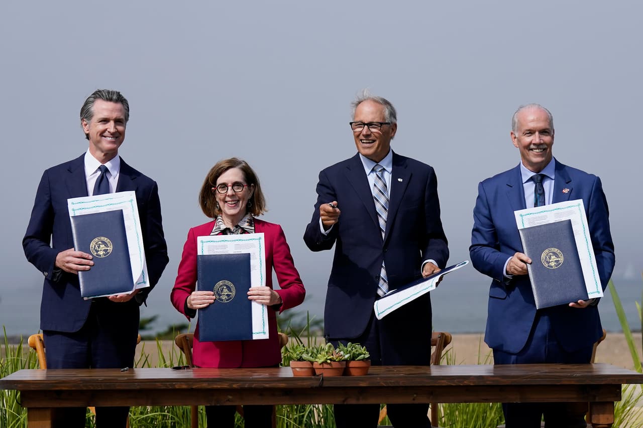 Los líderes de Columbia Británica, Washington, Oregón y California firmaron una nueva Declaración de Cooperación el jueves para comprometerse a hacer de un futuro resiliente al clima una realidad próxima a ser una escala subnacional.
<br>