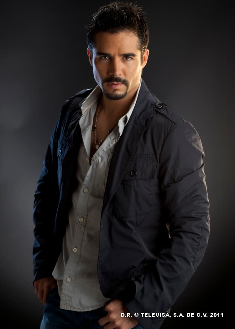 José Ron volvió a hacer pareja en la ficción con Ana Brenda en el año 2011. El actor interpretó al ingeniero Gustavo y luchó por el amor de Ana Paula en 'La que no podía amar'.