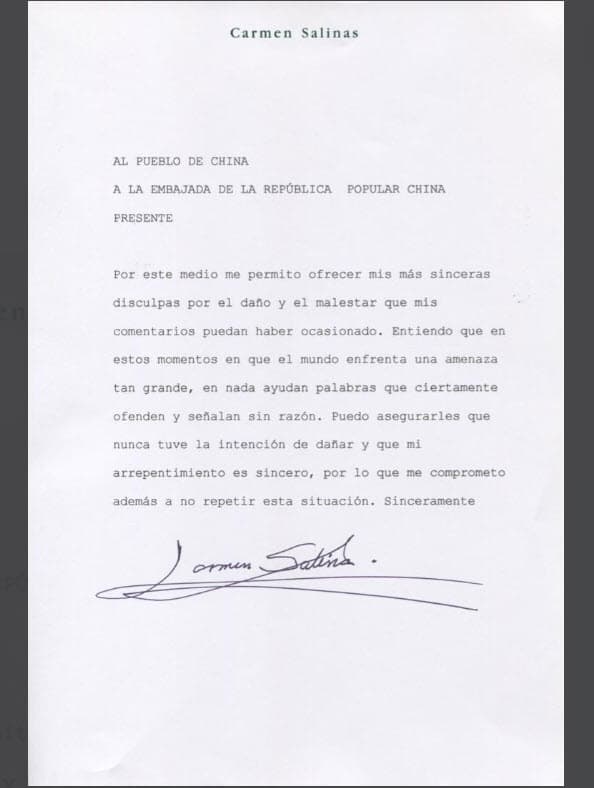 La actriz, de 80 años, escribió: "Por este medio me permito 
<b>ofrecer mis sinceras disculpas por el daño y el malestar</b> que mis comentarios puedan haber ocasionado".
<br>