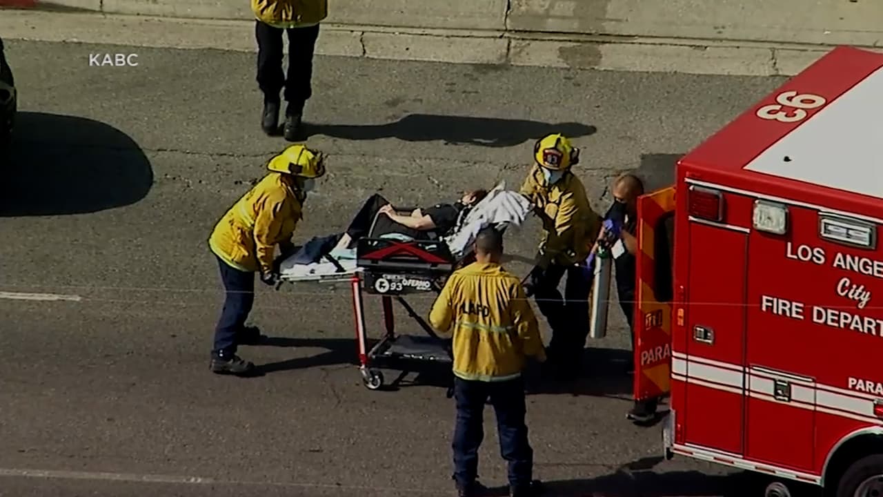 Fianza de $3 millones para el sospechoso de apuñalar a un médico y dos enfermeras en hospital de Encino