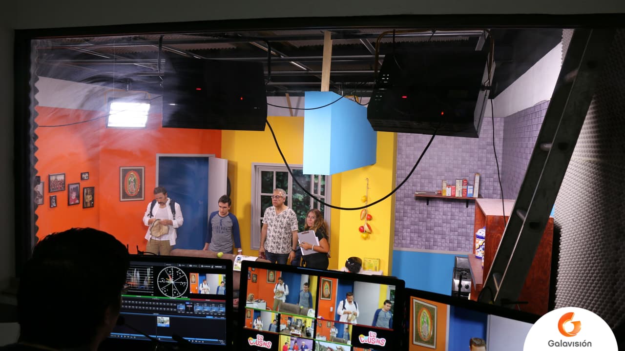 Desde la cabina de producción...