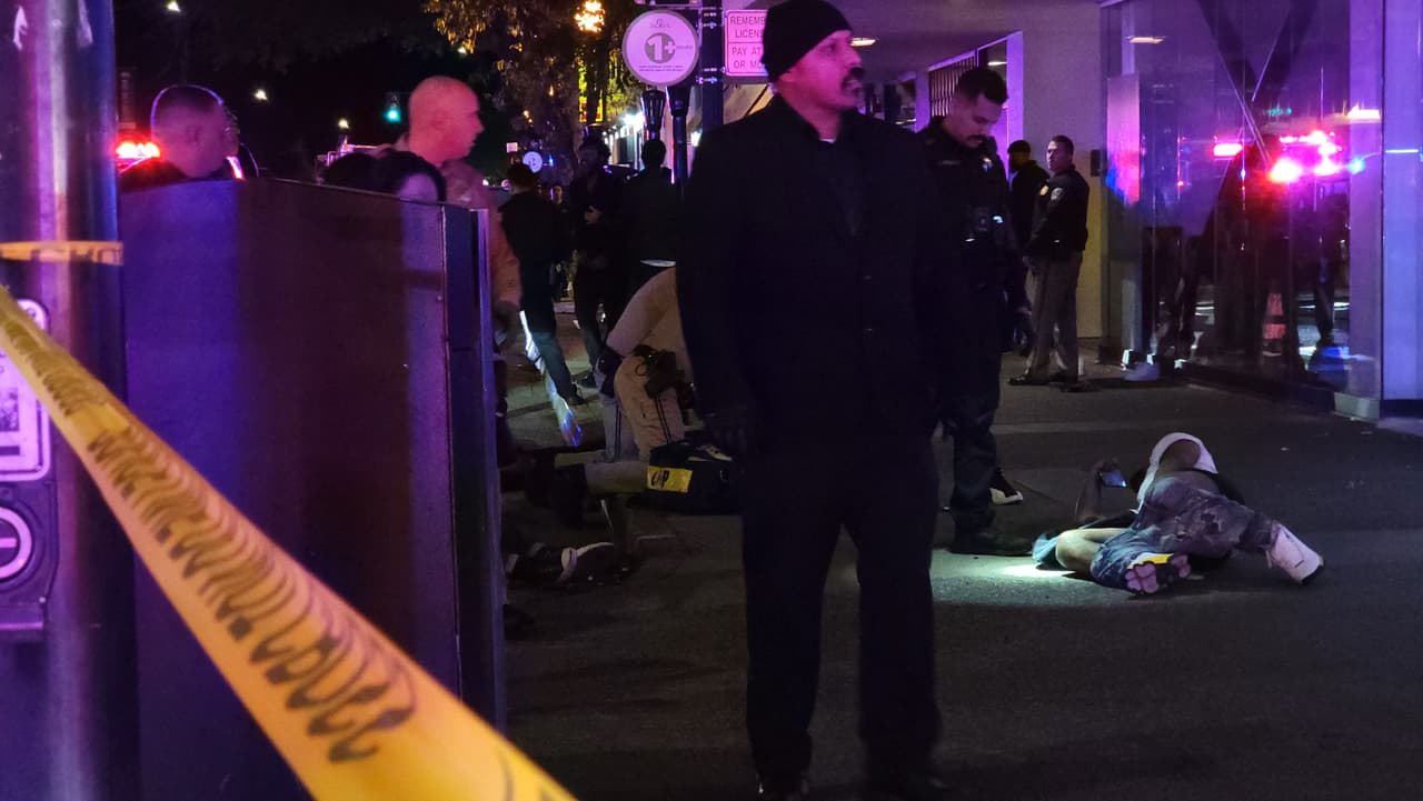 Los operadores de radio avisaron hacia las 2:46 am que al menos tres de los heridos trasladados tenían heridas que necesitaban atención inmediata. Dos fueron enviados a UC Davis Medical Center y otro a Kaiser South Sacramento.