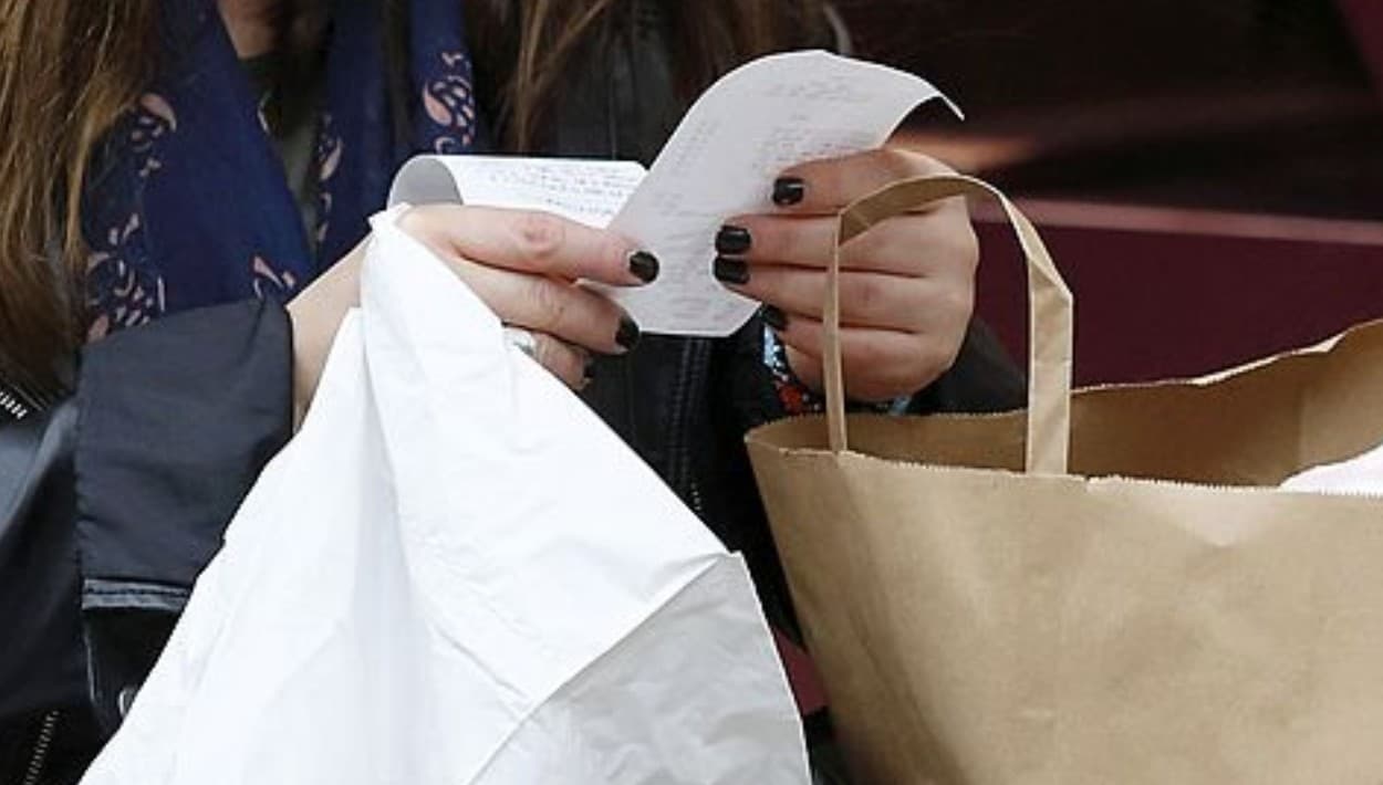 ¿No te quedó o te gustó? Esto tienes que saber antes de salir a una tienda a cambiar un regalo